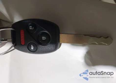 2005 Honda Accord 2.4 Lx из США, поврежденный, VIN 1HGCM56405A158317